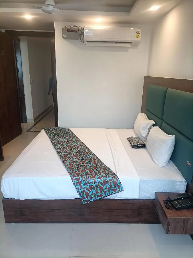 Hotel Tej Plaza ,A Family Hotel Near Igi Airport Delhi New Delhi